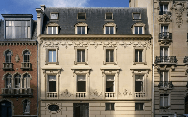 13 rue Alphonse de Neuville, Paris 17th