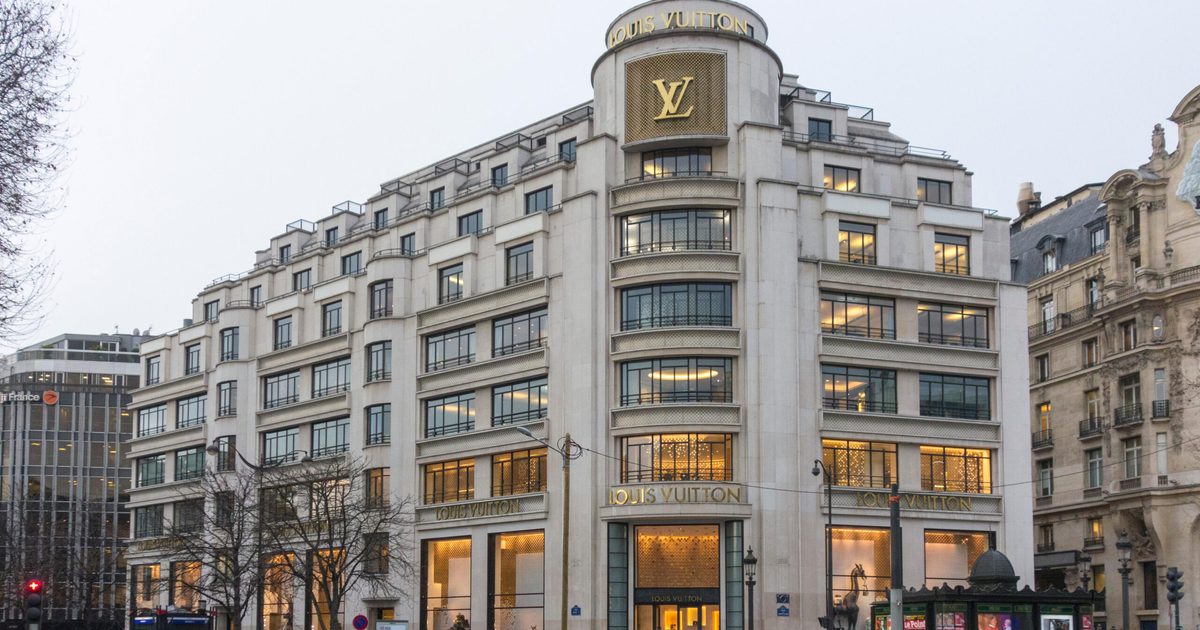 Gecina finalises sale of Champs-Elysées building - React News